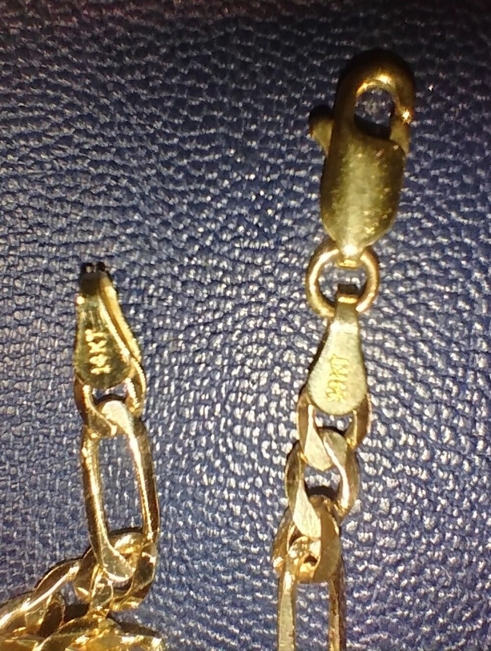 14kt Gold Bracelet - Picture 2 of 4